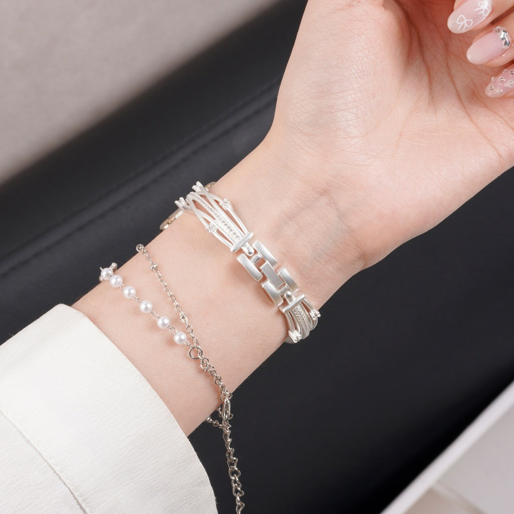 Stellar Orbit Zircon Bracelet