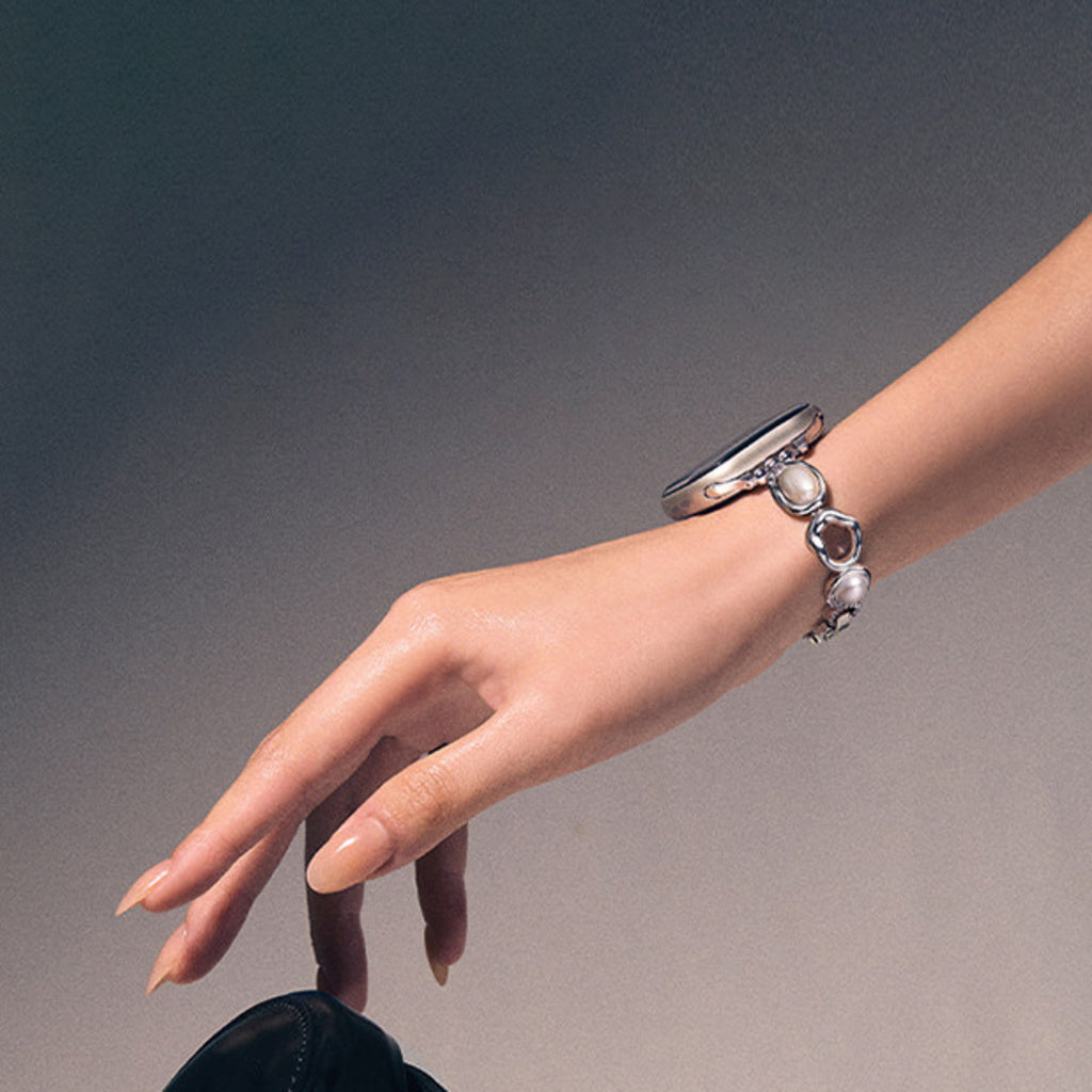 Élan Pearl Luxury Bracelet
