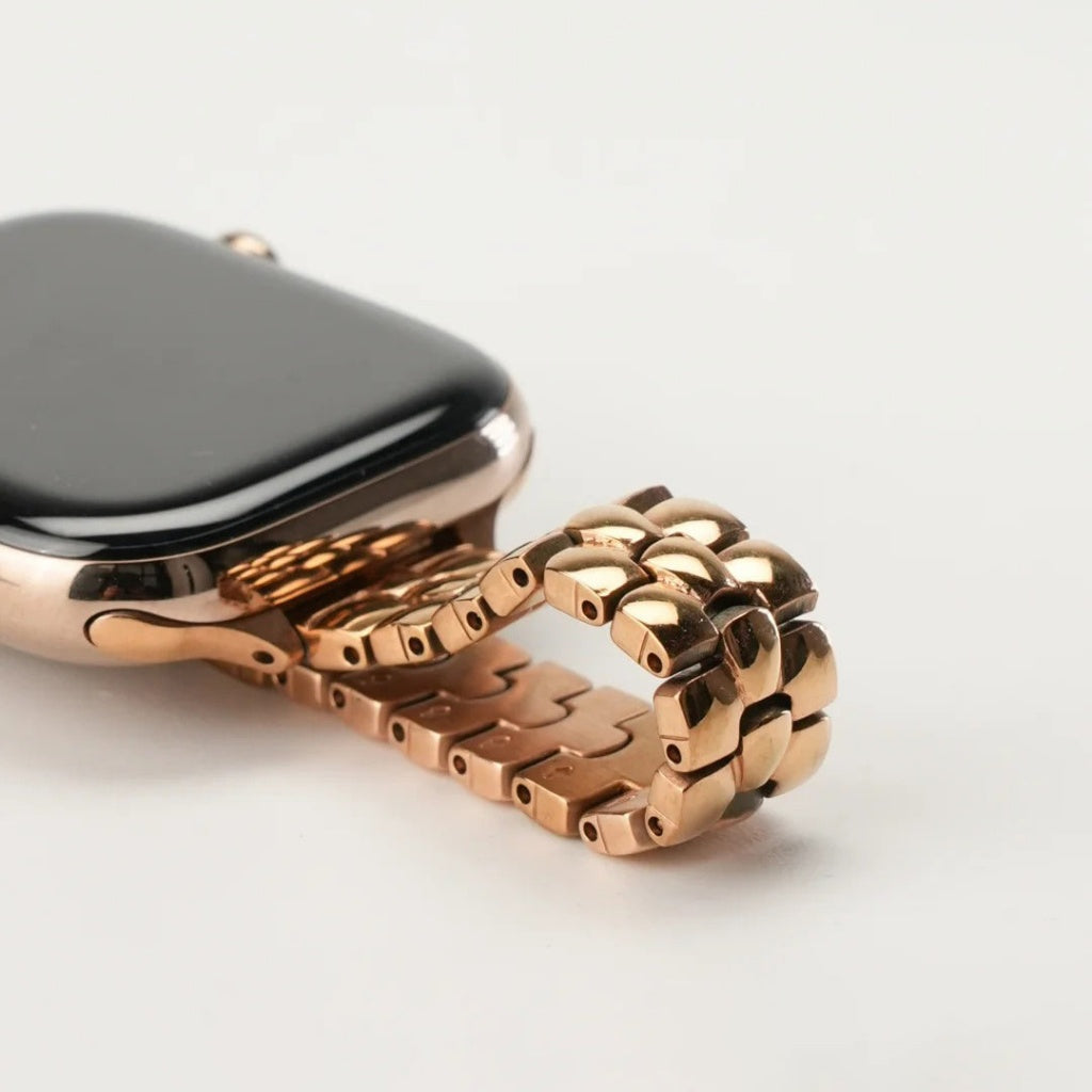 Elara Elegant Metal Bracelet