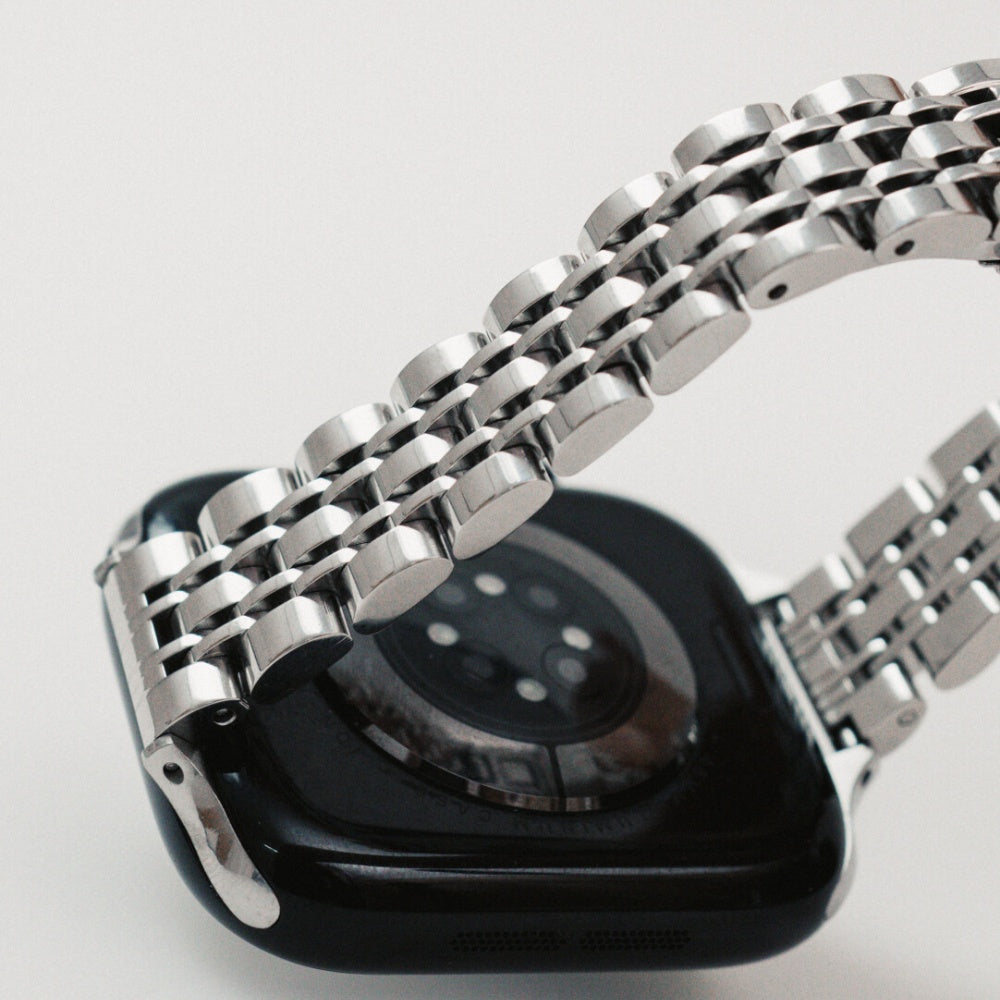 Chic Metal Apple Watch Strap