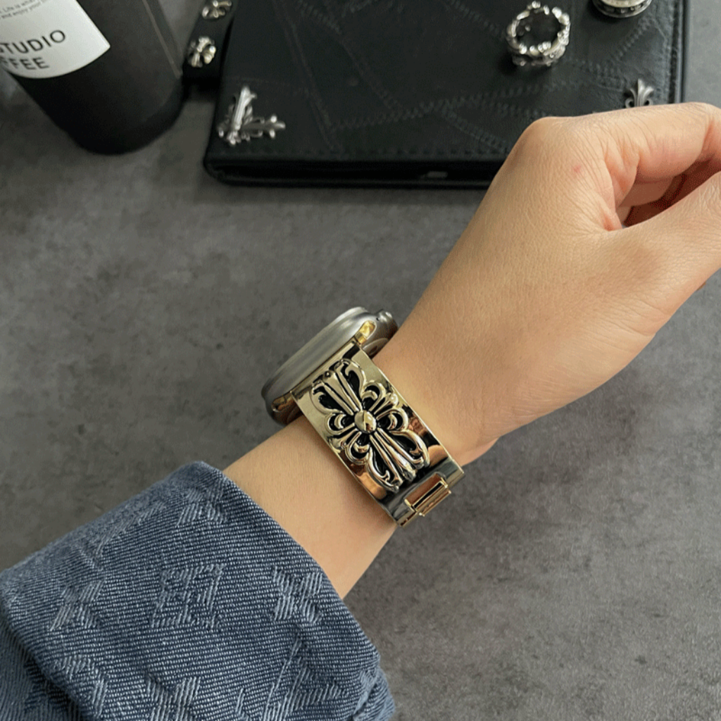 Retro Chrome Hearts Metal Apple Watch Band